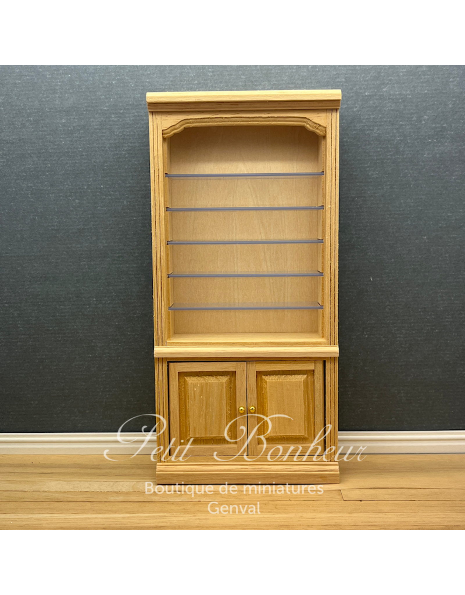 Bibliothèque non vernie