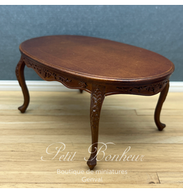 Table ovale sculptée Louis XV noyer