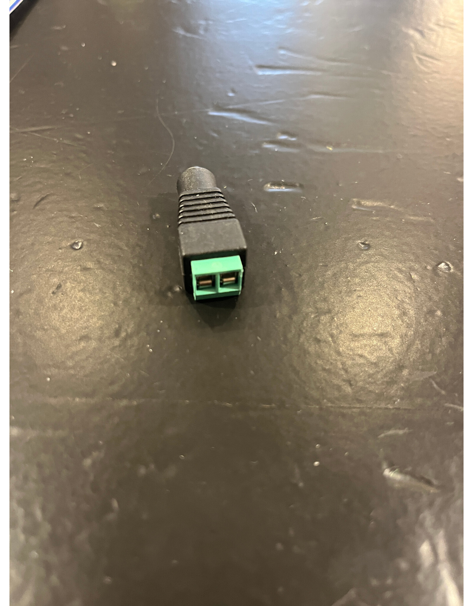 Fiche 12V Prise Jack Adaptateur single (Femelle)