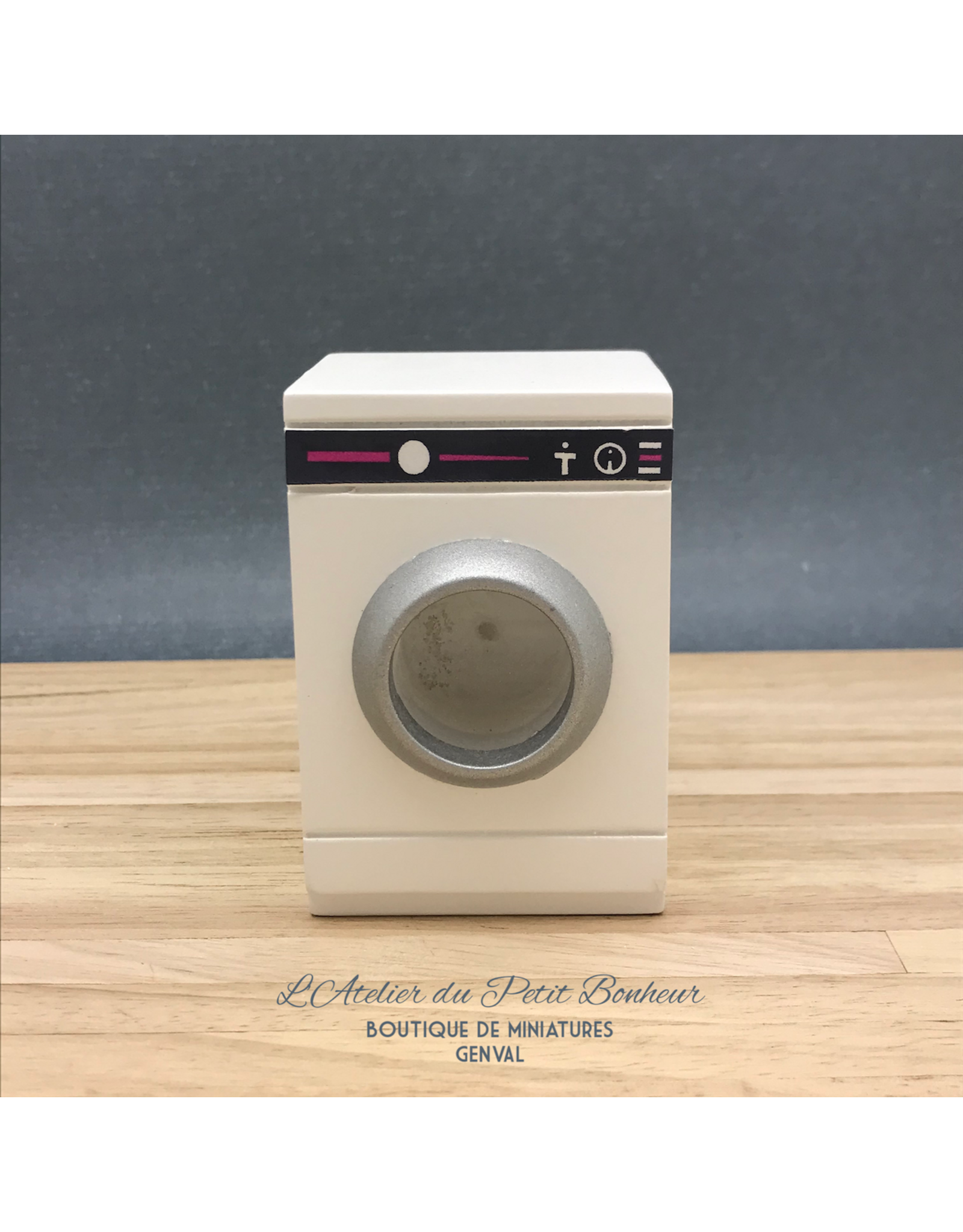 Lave-linge miniature 1:12