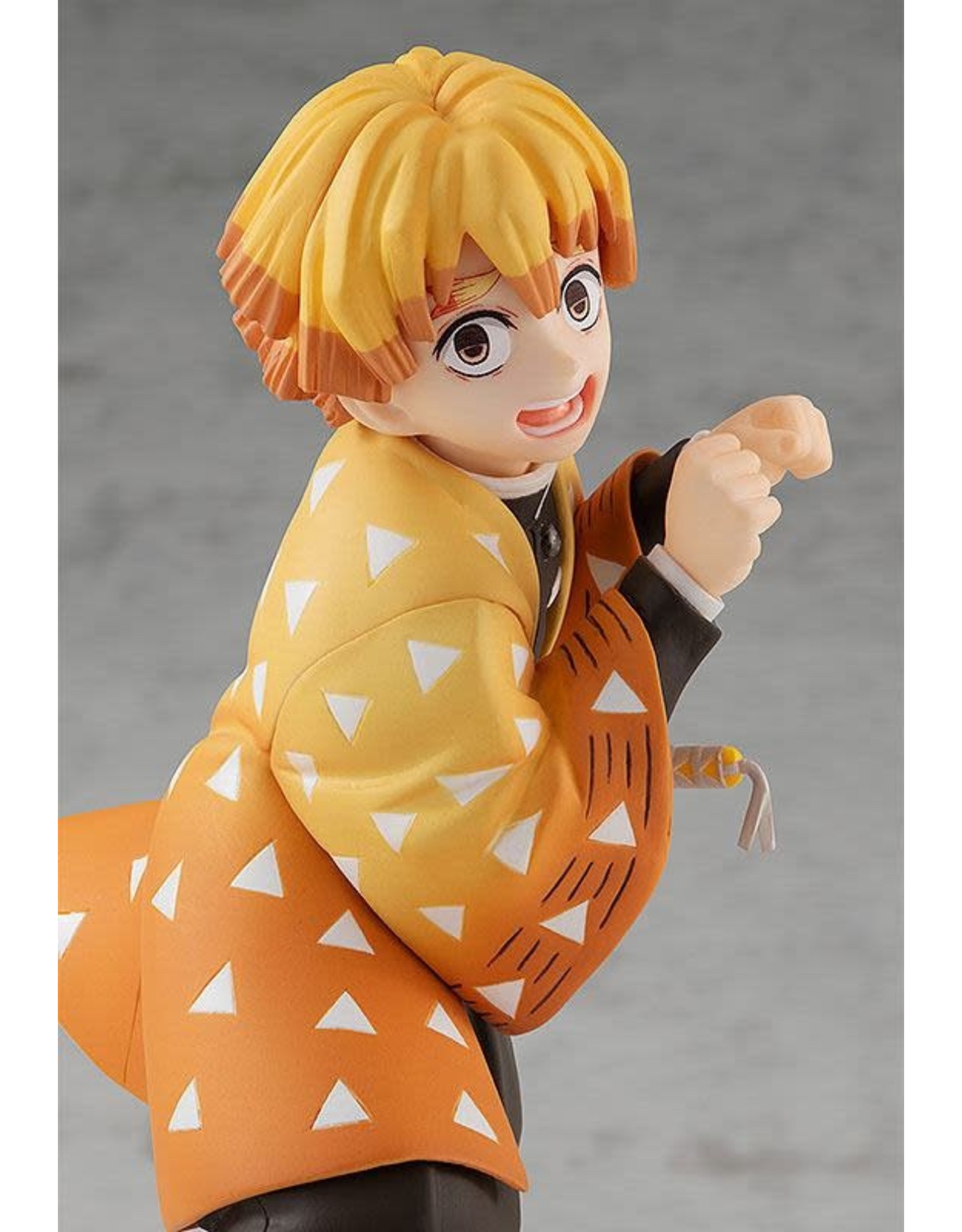 Demon Slayer: Kimetsu no Yaiba - Zenitsu Agatsuma - Pop Up Parade PVC Statue - 14 cm