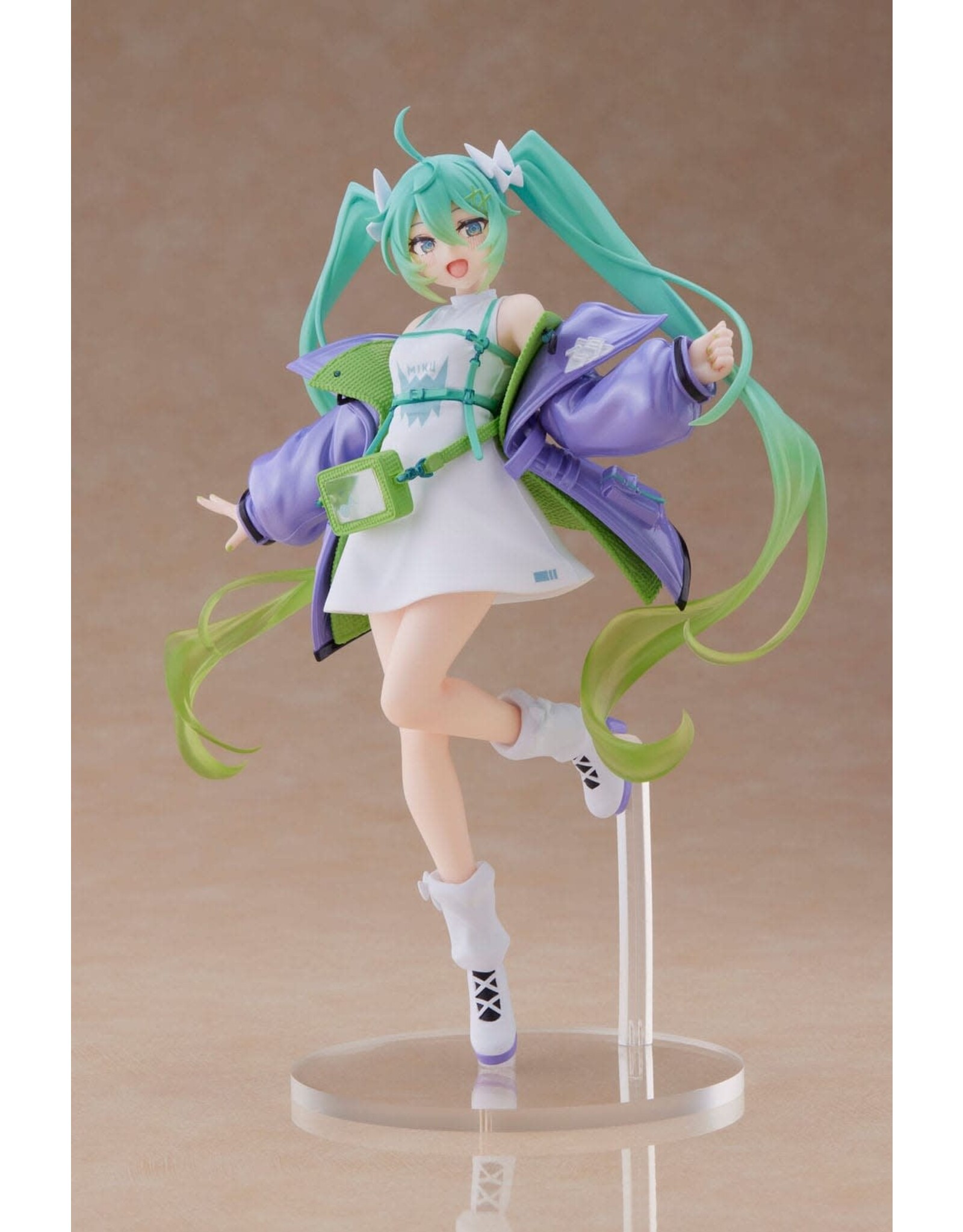 Hatsune Miku - Fashion Figure Sporty - PVC Statue - 20 cm