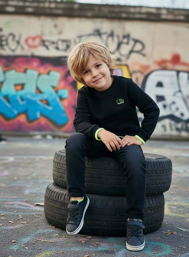 Kids sweater Tjabo (zwart/ neon geel)