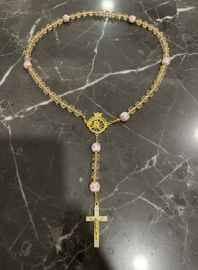 Saint of Silence roze