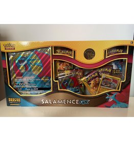 Dragon Majesty Salamence GX Collection box