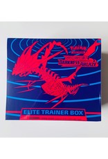 Darkness Ablaze Elite Trainer Box