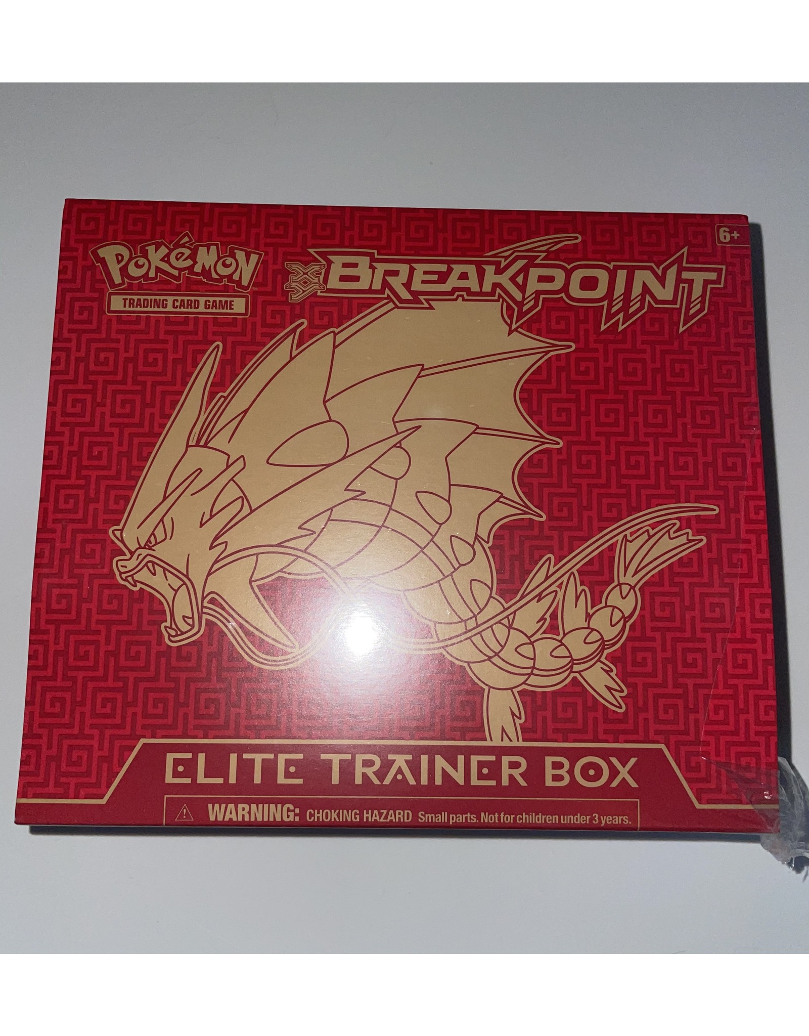 Damaged XY Breakpoint Elite Trainer Box 2