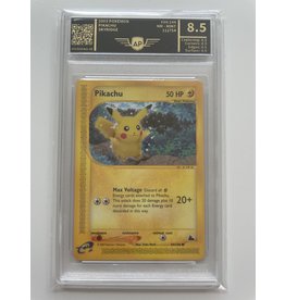 Skyridge Pikachu 84/144 NM-Mint AP Grading 8.5