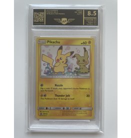 Pikachu SM162 NM-MINT 8.5