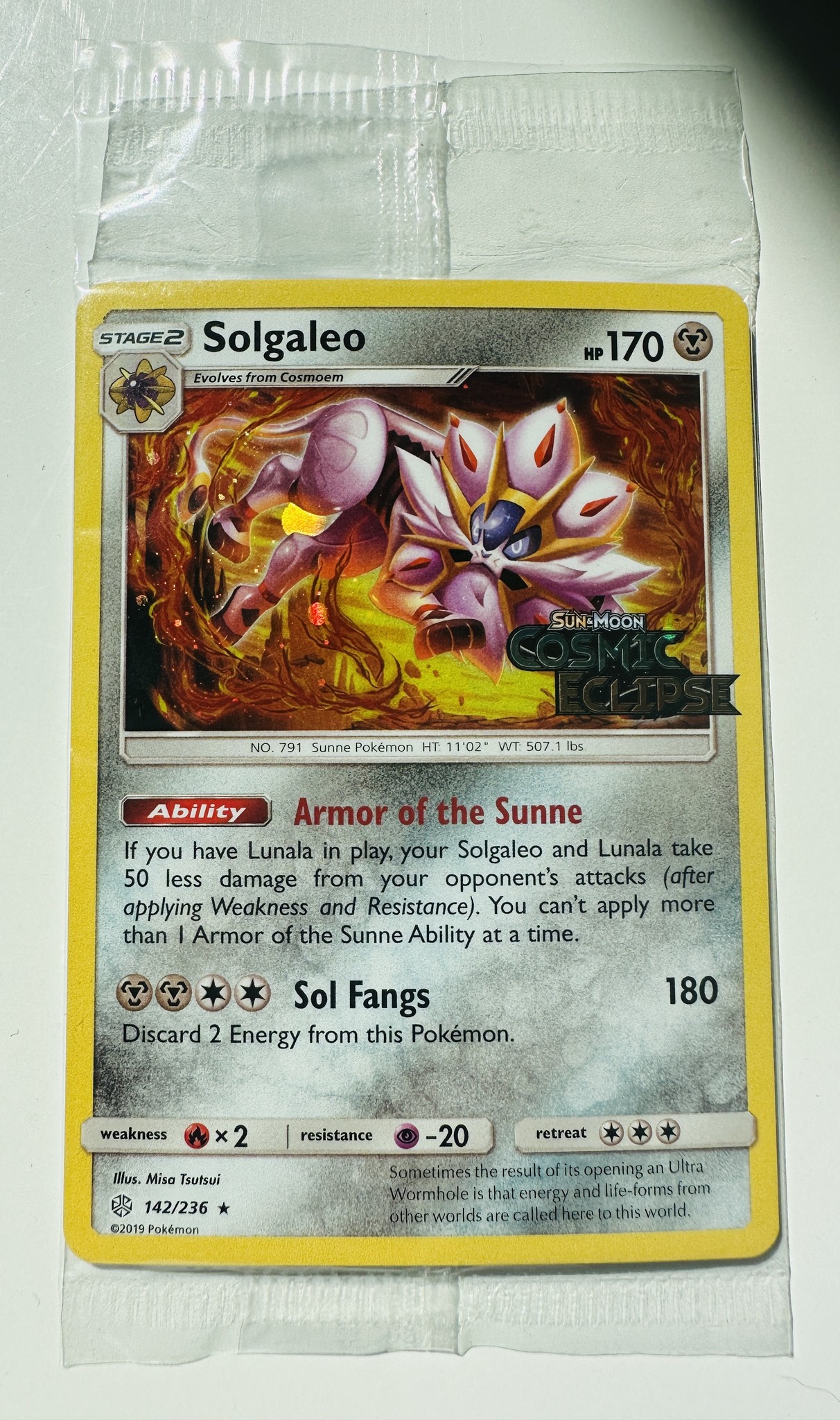 Solgaleo (142/236) [Sun & Moon: Cosmic Eclipse]