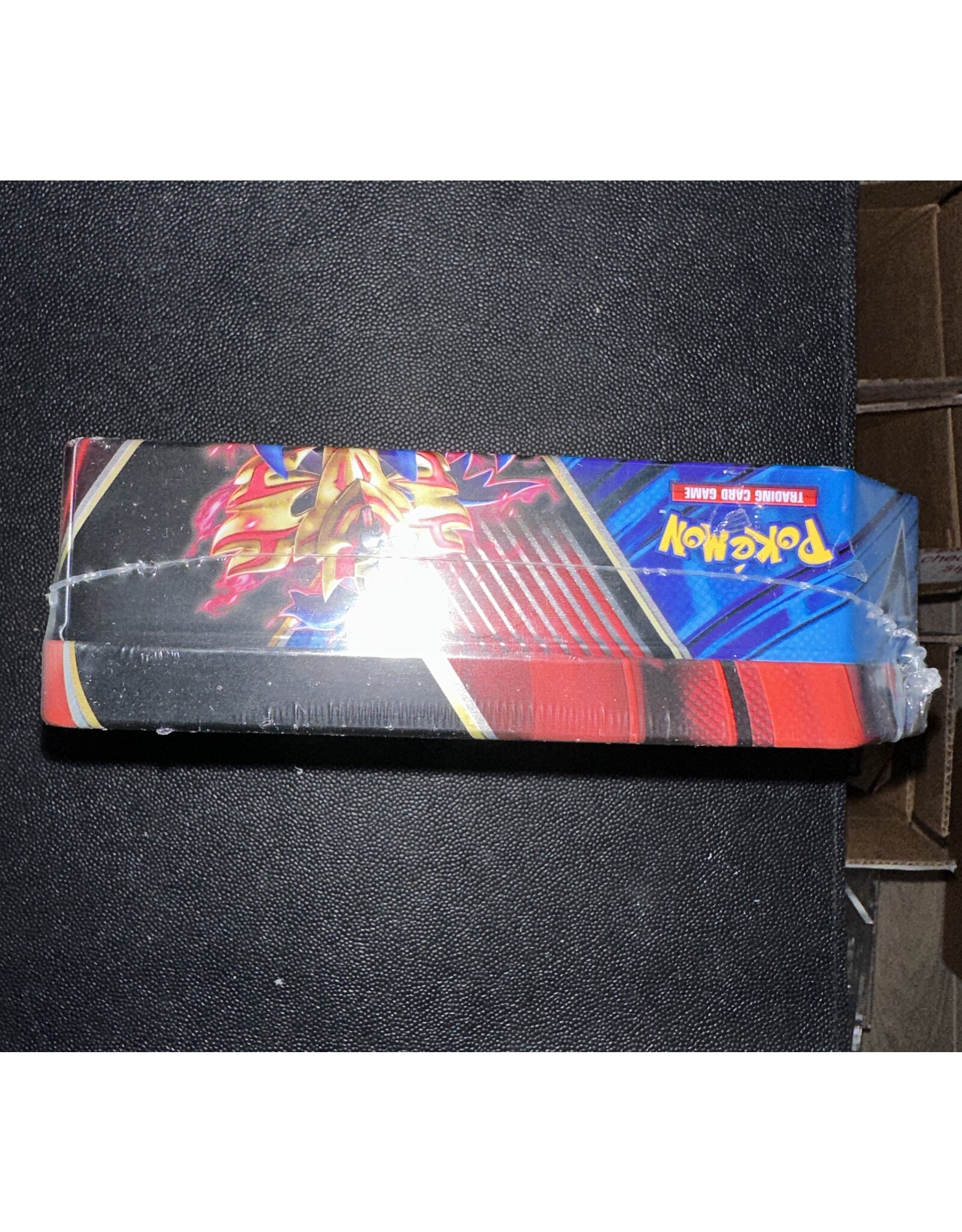 Legends of Galar Zacian Tin USA Exclusive THIN tin
