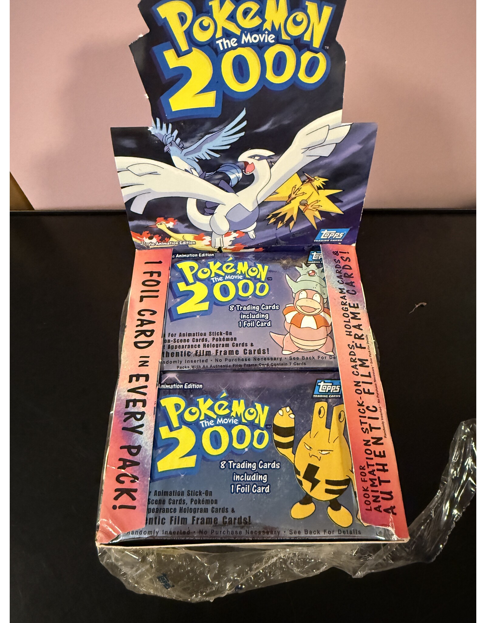 Topps Pokemon The Movie 2000 Booster Pack (1) (BOXBREAK, VERY RARE)
