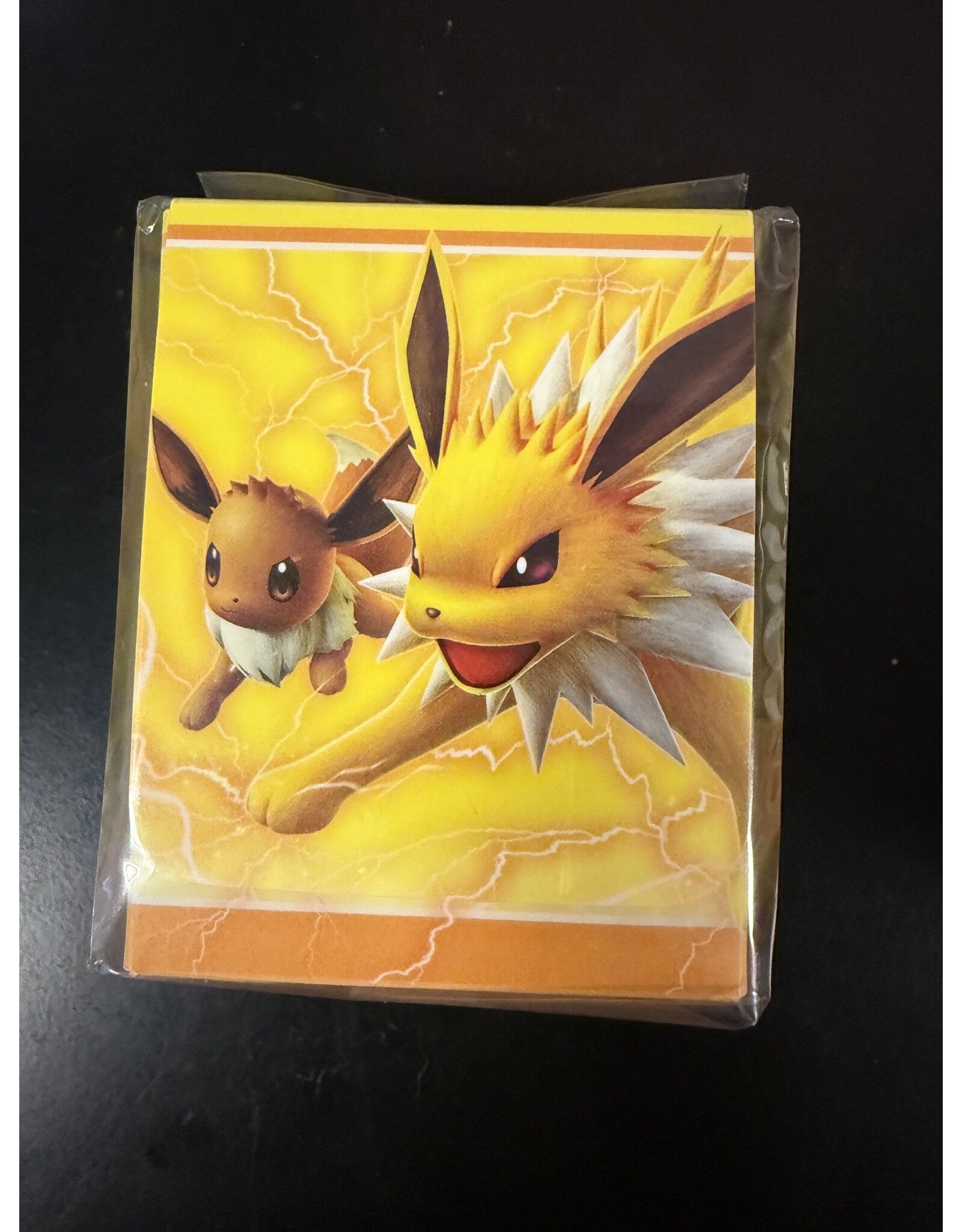 Jolteon/Eevee Deck Box Japanese 2018 very rare