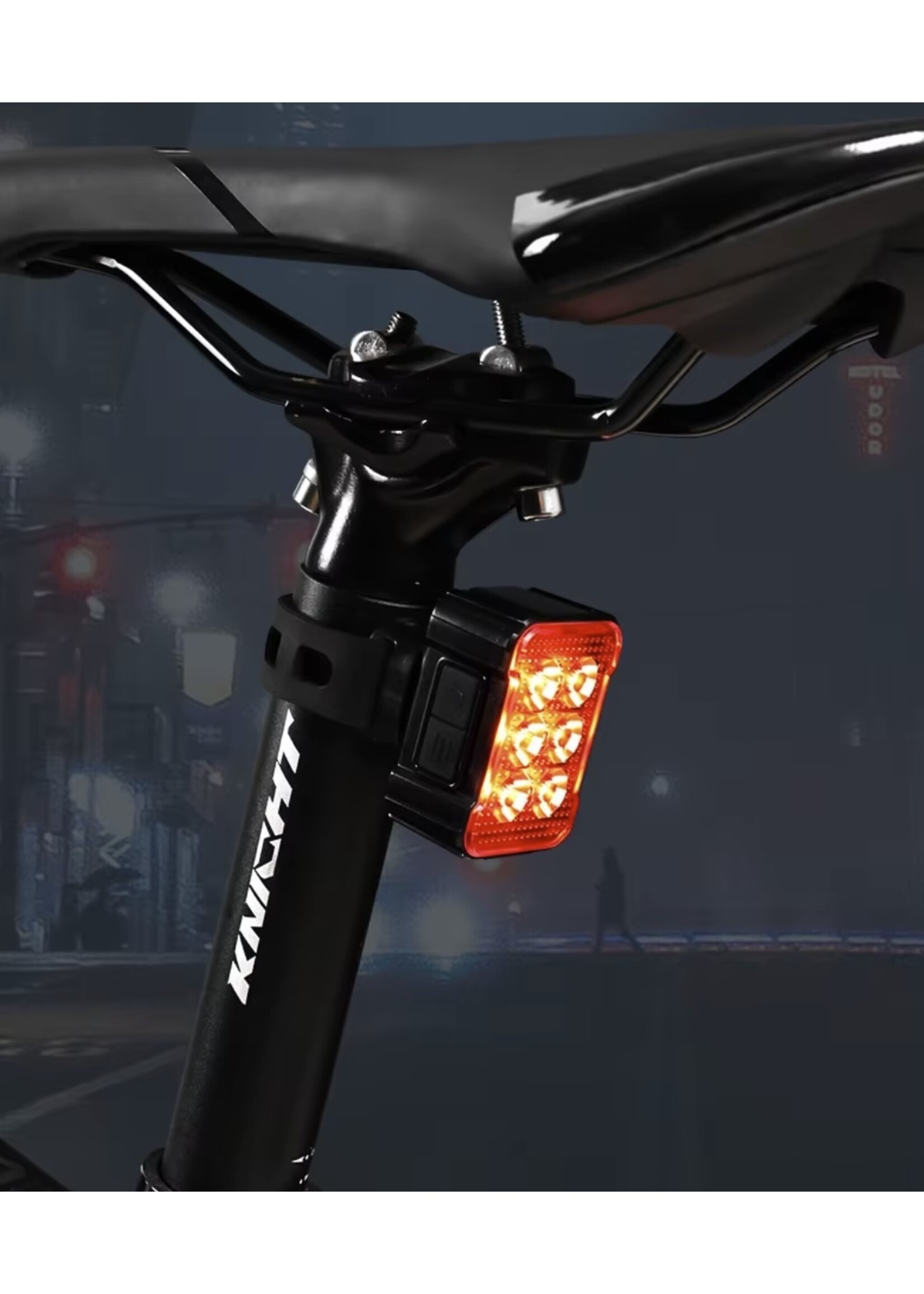 Voor- of Achterlicht Fietsverlichting - Drie lichtmodi - Waterdicht - USB Oplaadbaar