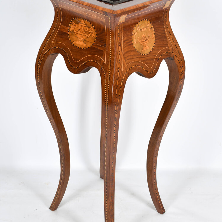 Jardinière Dutch King- and Tulipwood marquetry Jardiniere