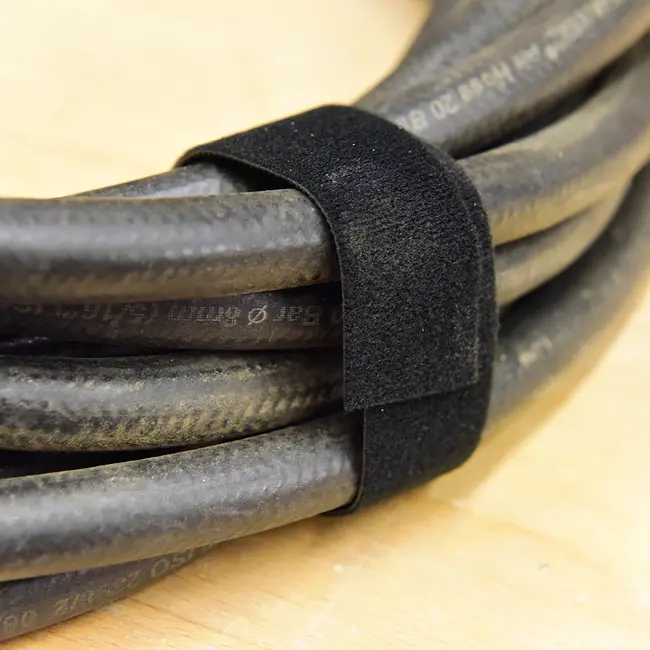 Fixman Zwarte klittenband - dubbelzijdig - 13 mm x 25 meter