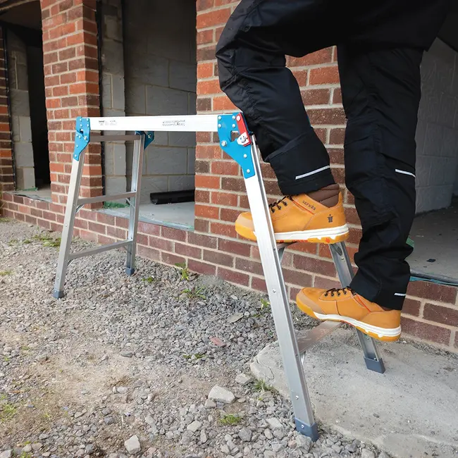 Silverline Inklapbaar krukje - 80 cm hoog - tot 150 kilo