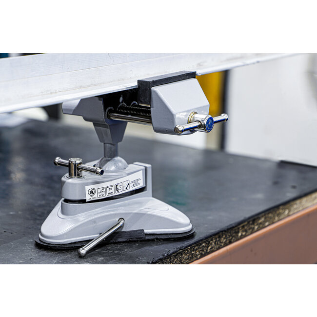 BGS Tafelbankschroef - zwenkbaar - bekken 70 mm - met vacuüm zuigvoet