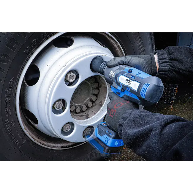 BGS Accu slagmoersleutelset - borstelloos - 1200 Nm - 18 V - met accu en snellader