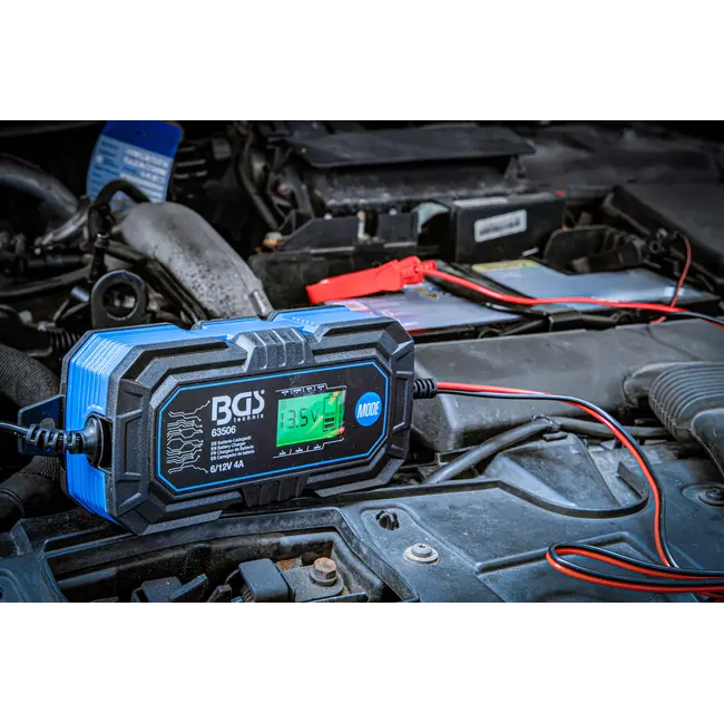 BGS Digitale acculader - 6/12 V - 4 A
