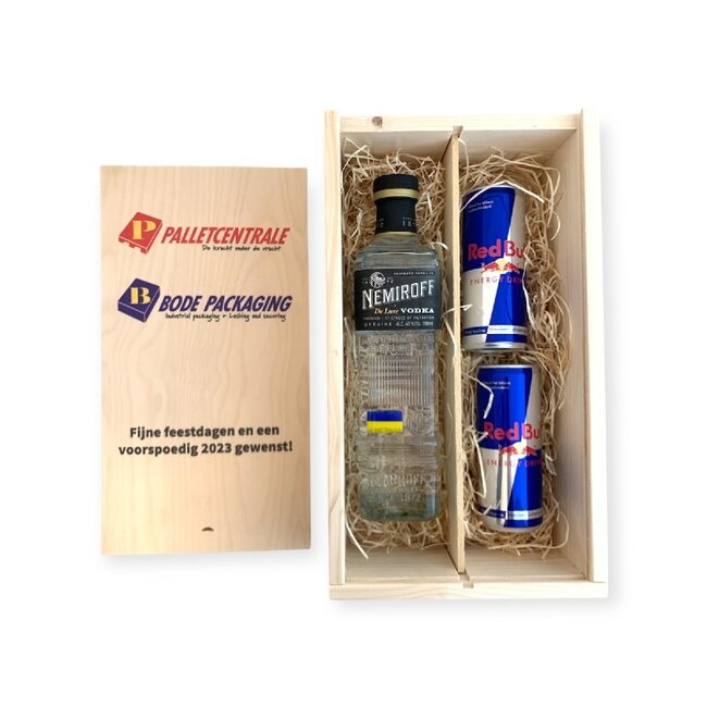 Gepersonaliseerde kist met Vodka Red Bull Cocktail