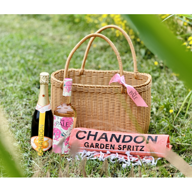 Chandon Garden Spritz en The Pale in Picknickmand