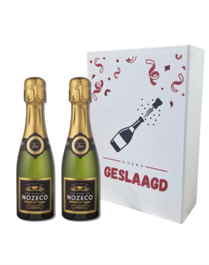 Nozeco Geslaagd doos met 2 Alcohol-Free Sparkling Wine 20CL