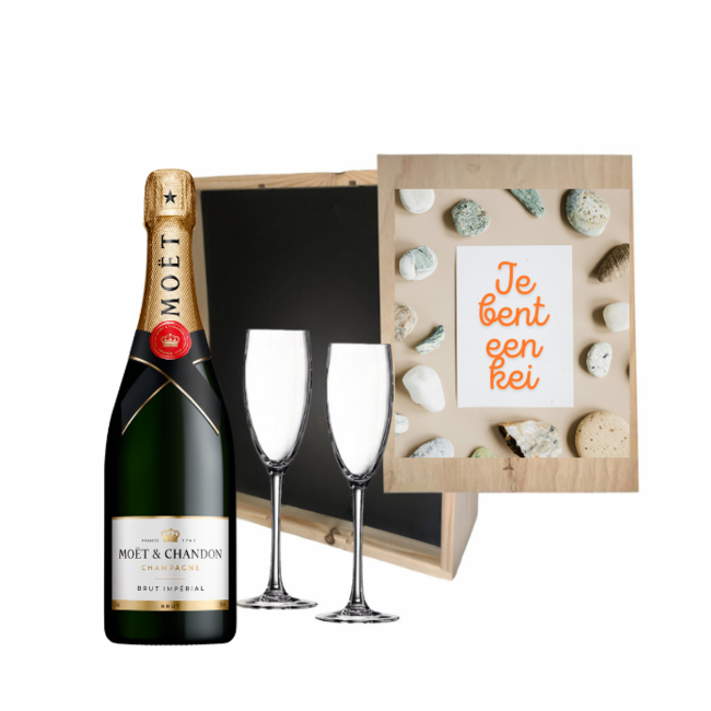 Gepersonaliseerde kist met Champagne en 2 glazen