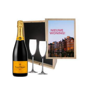 Gepersonaliseerde kist met Champagne en 2 glazen