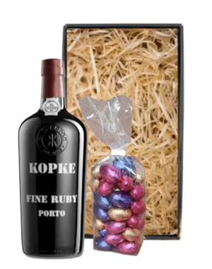 Kopke Paaspakket Fine Ruby Port 75CL met Luxe Paaschocolade en Bonbons