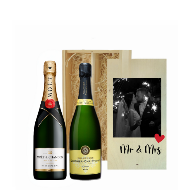 Bruiloft Cadeau – Gepersonaliseerde Houten Kist met 2 Champagnes