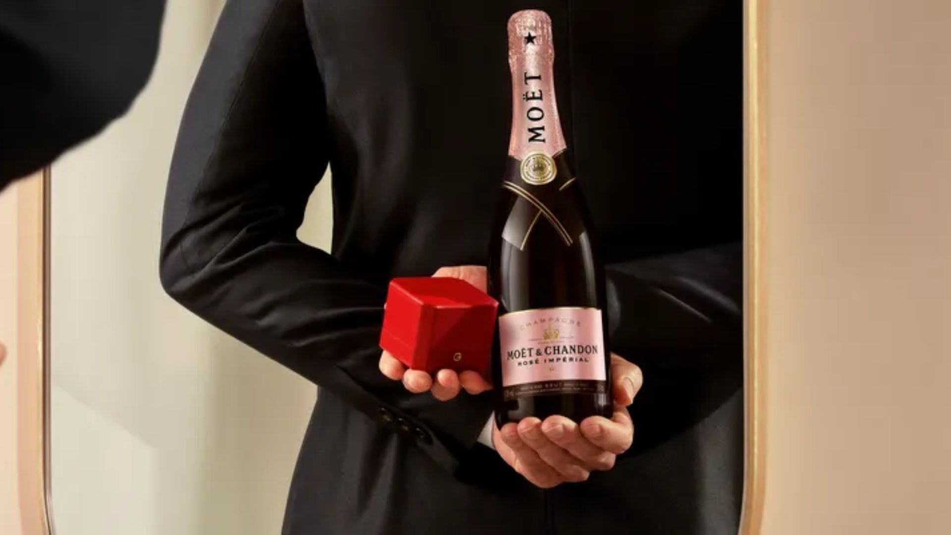 De 5 leukste champagne Valentijnscadeaus om verliefd op te worden!