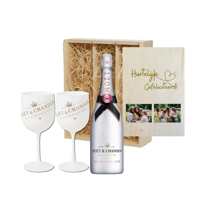 Gefeliciteerd! Moët Ice in Gepersonaliseerde Kist met 2 ICE Glazen