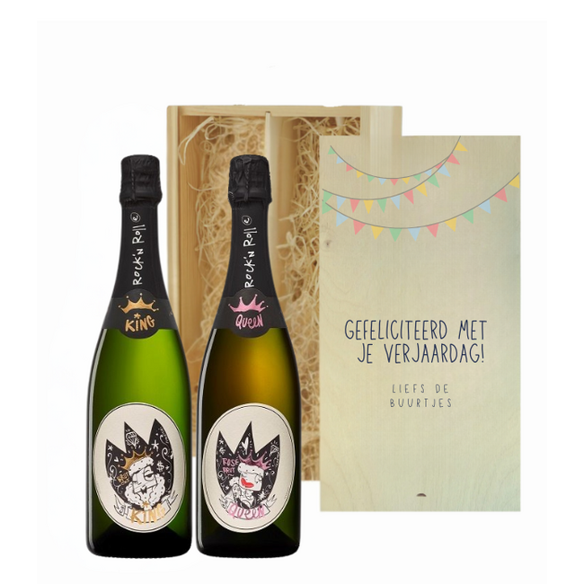 Gepersonaliseerde Kist met 2 Flessen Bubbels – Proost op de Verjaardag