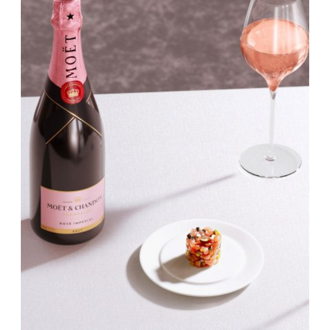 Moët & Chandon Rosé Impérial in giftbox 75CL