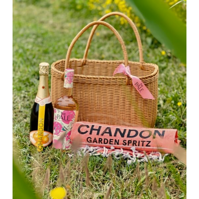 Chandon Garden Spritz en The Pale in Picknickmand