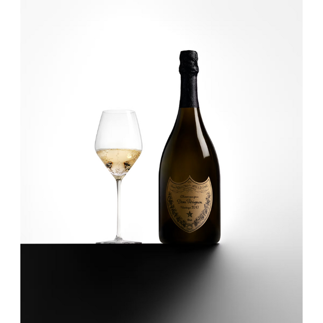 Dom Pérignon Vintage 2017 in Giftbox 75CL