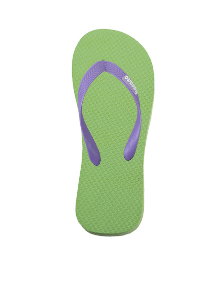 Spring green with cocktail pink flipflops - Copy - Copy - Copy - Copy - Copy - Copy