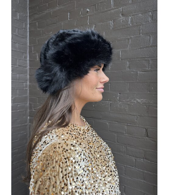 Muts Furry Zwart