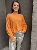 Trui Winanda oranje