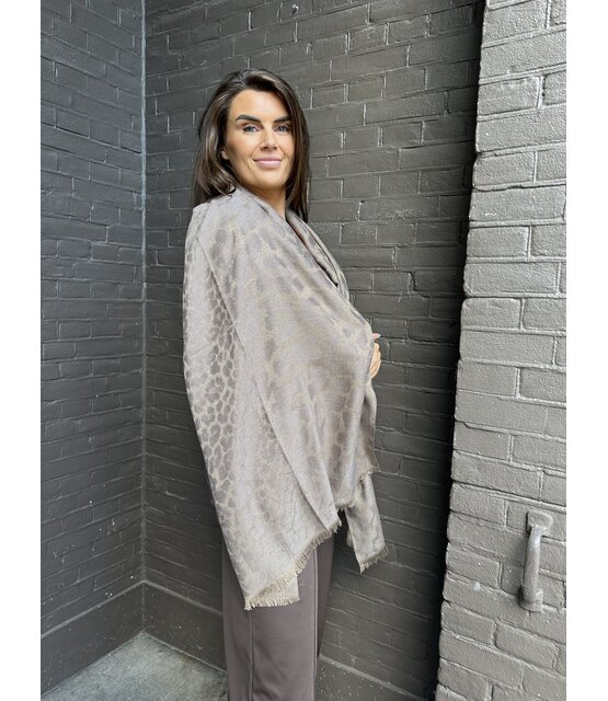 Sjaal Mirjam Taupe