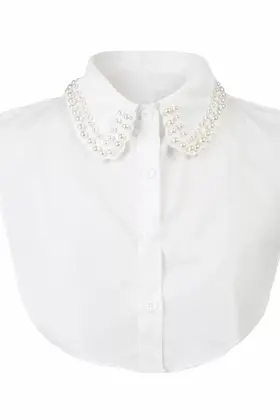 Kraagje wit met balletjes