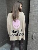 Trui Smile oversized camel