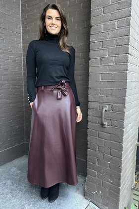 Rok Strik Leer bordeaux