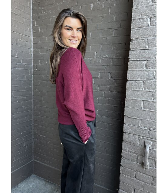 Trui Winanda Bordeaux