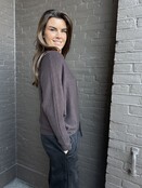 Trui Winanda donker bruin