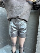 Short Leather Look Bruin