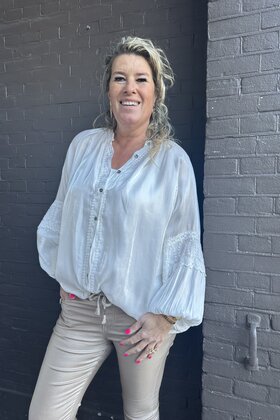 Blouse Nikita Off-white