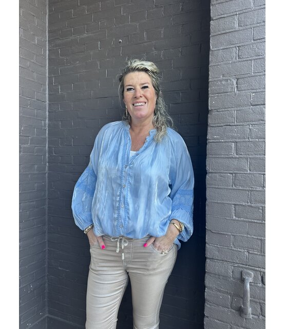 Blouse Nikita Blauw