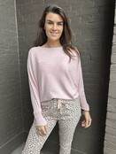 Trui Winanda Lichtroze